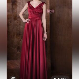 NWT Marsoni By Colors Satin Crepe Gown In Wine Color Size 16 M198.